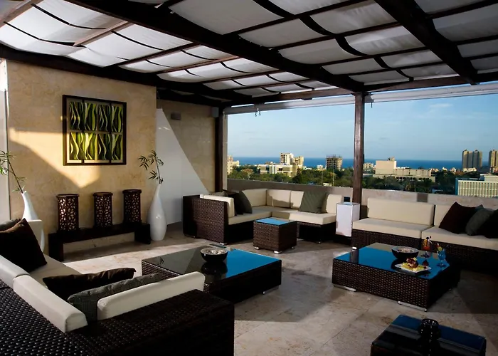 Barcelo