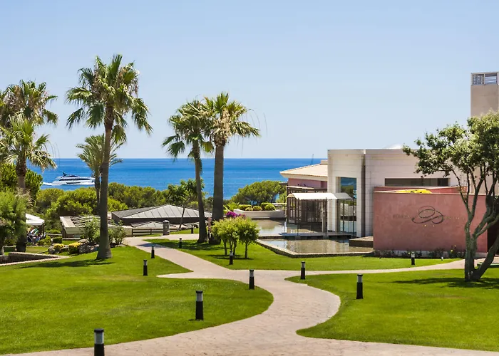 Ping Pong Hotel: Insotel Punta Prima Prestige Suites&Spa