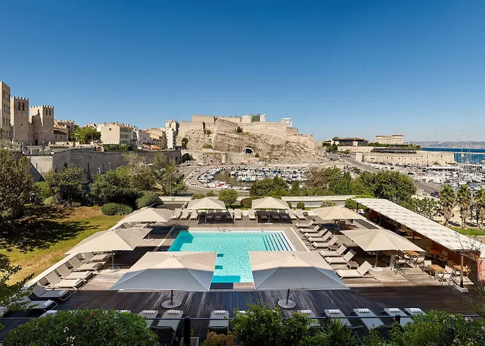 Hotel mit Whirlpool Radisson Blu Marseille Vieux Port
