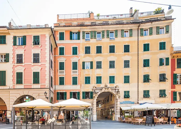 Hotel mit Aussicht: Albergo La Piazzetta