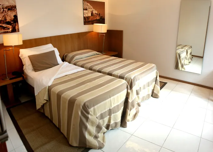 Rota Suites
