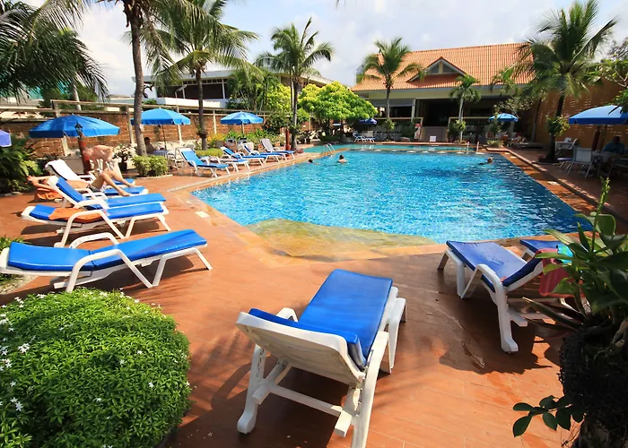  Twin Palms Resort Pattaya, Sha Extra Plus Certified
