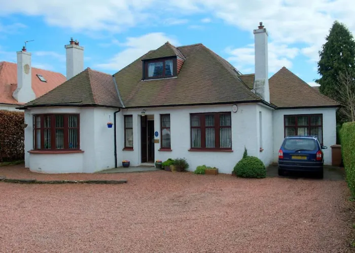 Acer Lodge Guest House