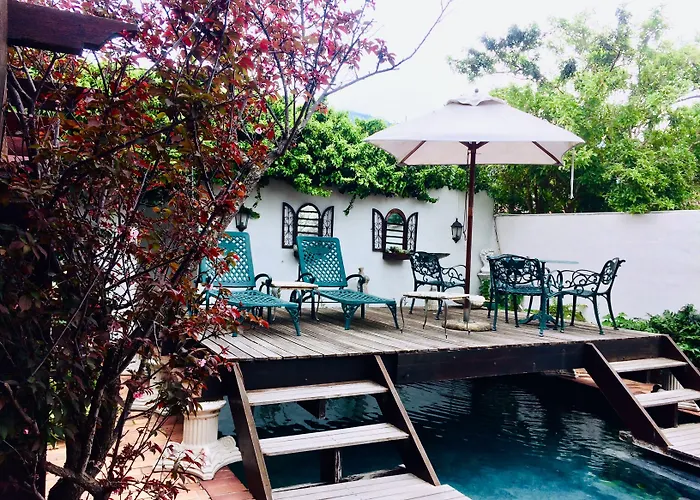 Harfield Guest Villa