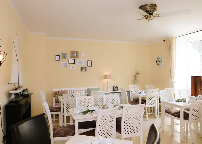 B&B: Auerstein Dépendance (ehemals Hotel Etab am Klinikum)