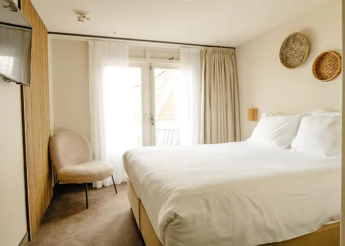 3-Sterne-Hotel: Strandhotel Camperduin