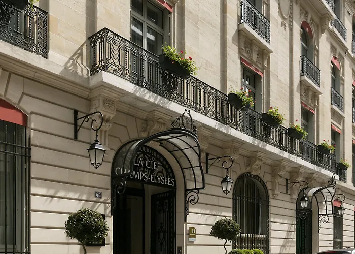 5-Sterne-Hotel: La Clef Champs-Elysees Paris By The Crest Collection