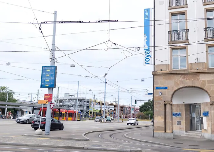 Royal Hotel - Urban Living