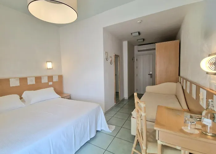 Luxor Beach Boutique Cattolica