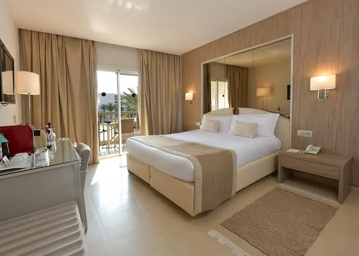 Wasserpark Hotel: JAZ Tour Khalef