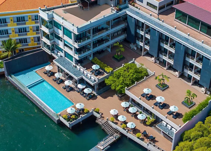 4 Sterne Hotels Two Seasons Coron Bayside