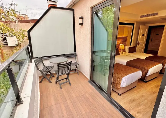 Pell Palace Hotel & Spa