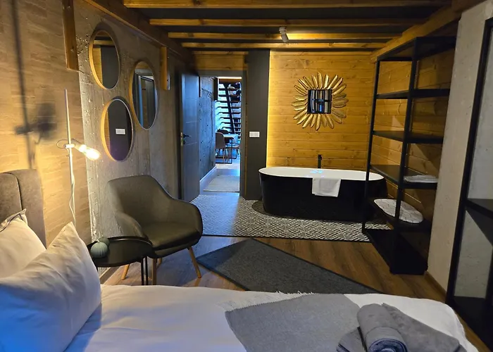 BOUTIQUE Hotel ENTRY E