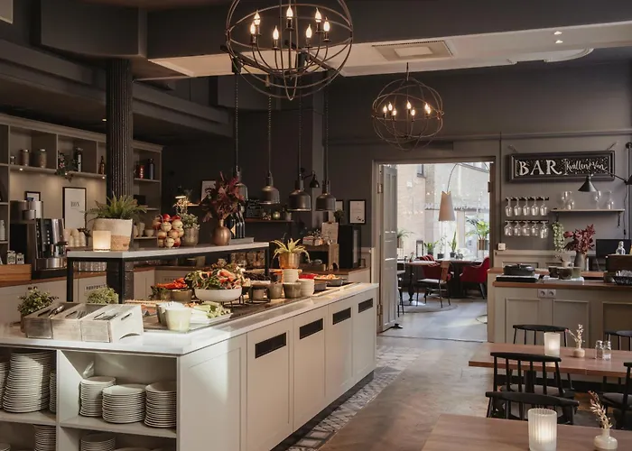 Resort: Home Hotel Temperance