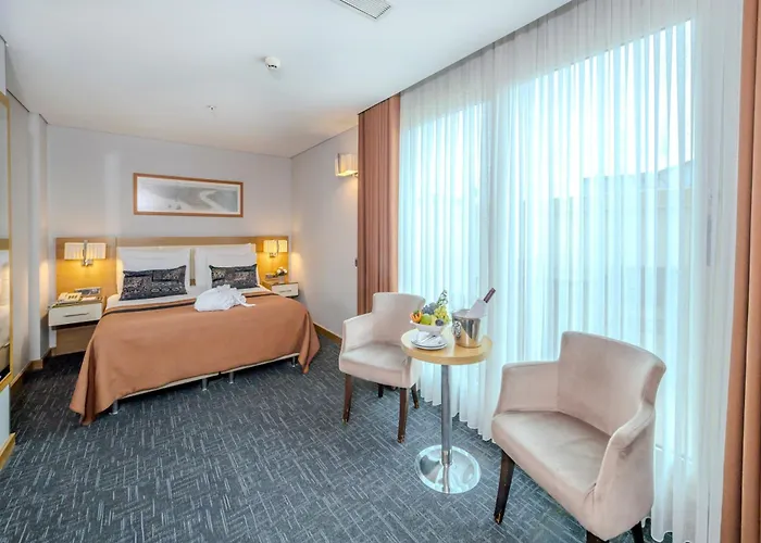 4-Sterne-Hotel: Hotel Momento - Special Category