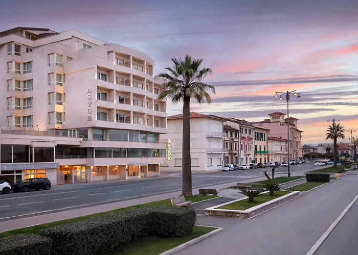 Hotel Sina Astor