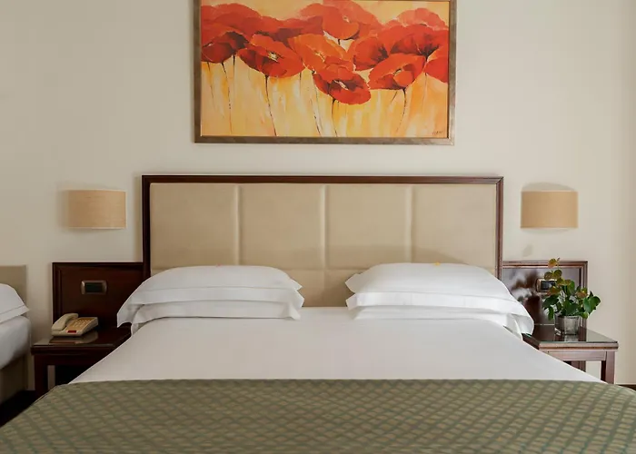 Hotel Athena