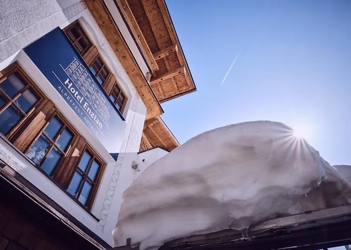Skihotel: Hotel Enzian