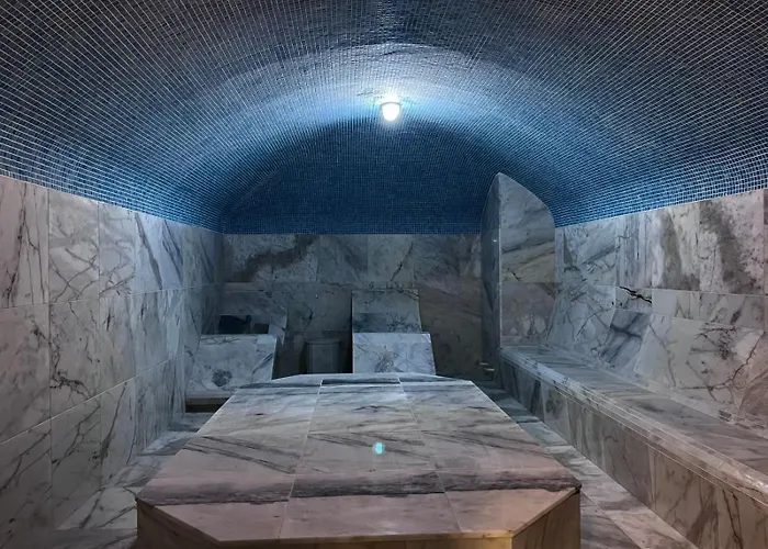 Strandhotel: Sky Tower Hotel