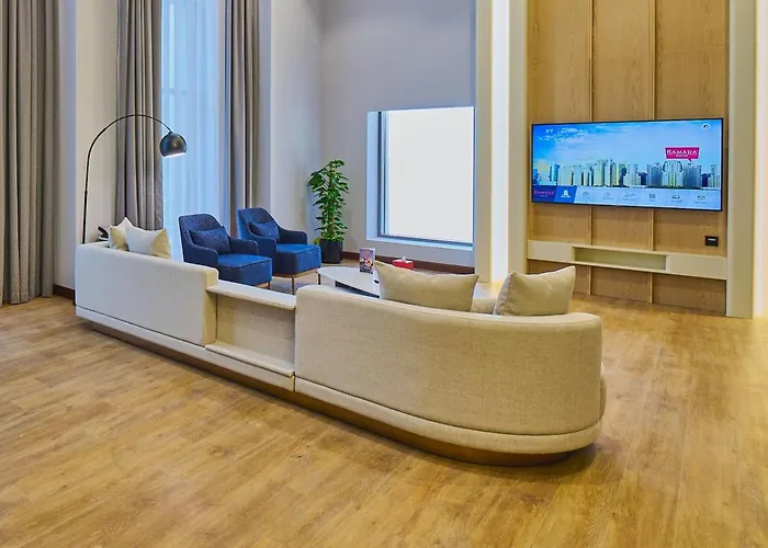 Ramada , Suites And Apartments By Wyndham Jbr