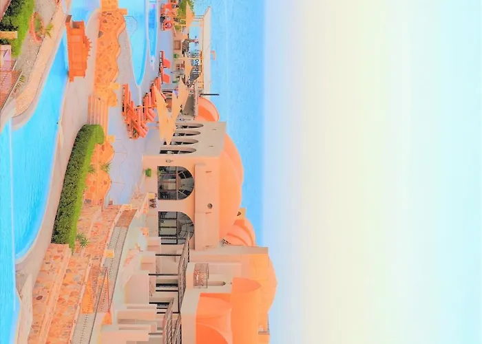 Rohanou Beach Resort