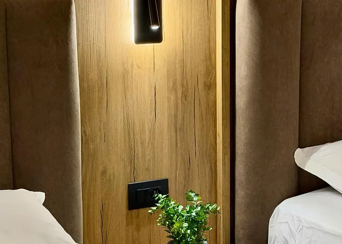 Günstiges Hotel: Karos Hotel Llaman