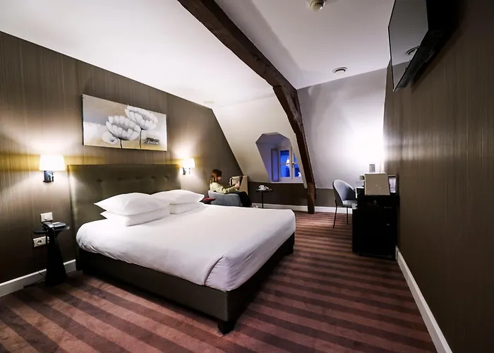 Haustierfreundliches Hotel: Maison Philippe Le Bon Hotel, Restaurant & Bar Le 19