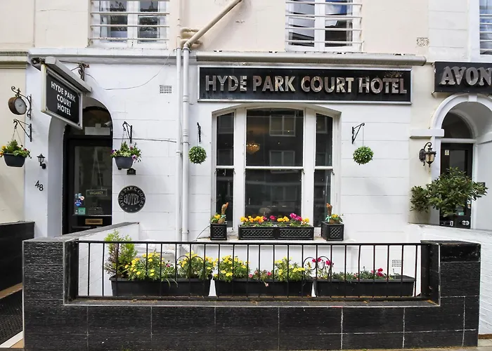 Hyde Park Court Hotel