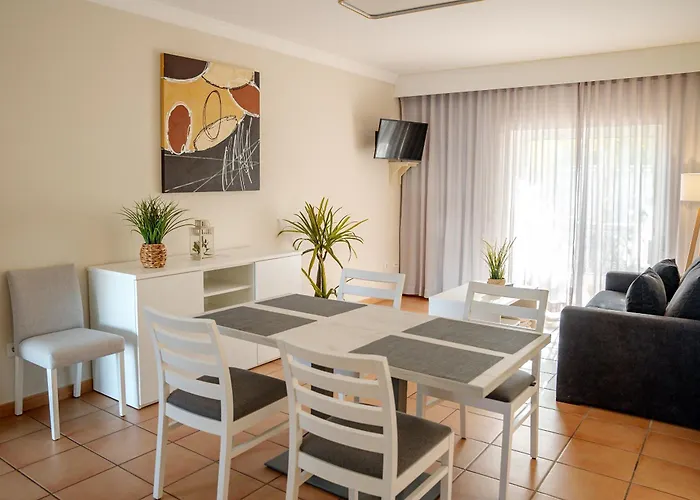 3 SterneHotel Giramar Apartamentos Turisticos
