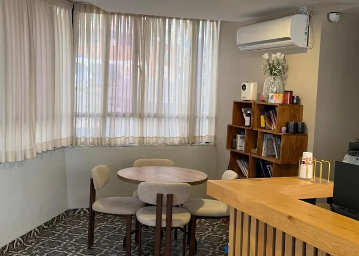 בוטיק רפאל Boutique Rafael