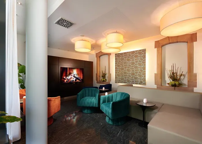 Novina Hotel Tillypark
