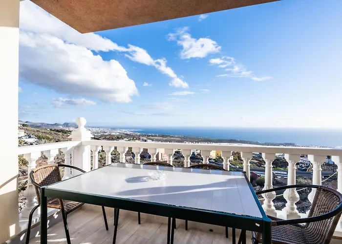 Los Menores Sea View