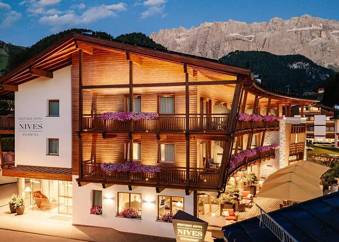 4 Sterne Hotels Boutique Nives - Luxury & Design In The Dolomites