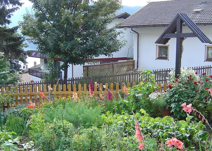 Hotel: Pension Villa Claudia Augusta