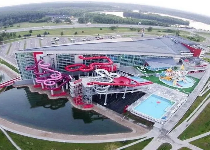Hotel nahe College: Aqua-Minsk Hotel