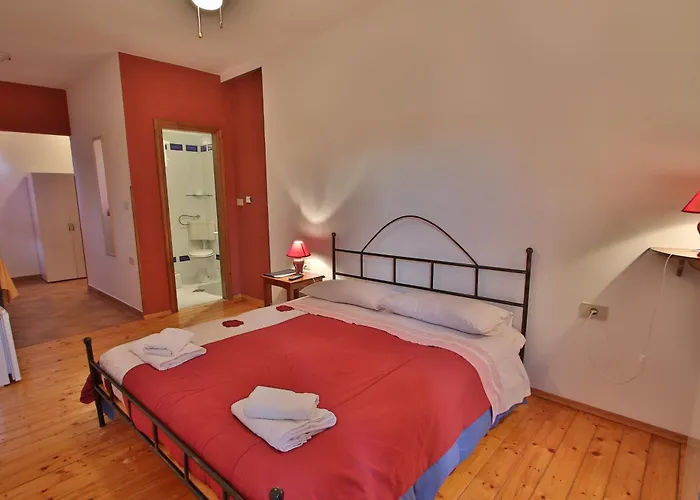 3-Sterne-Hotel: Rooms And Apartment Feral