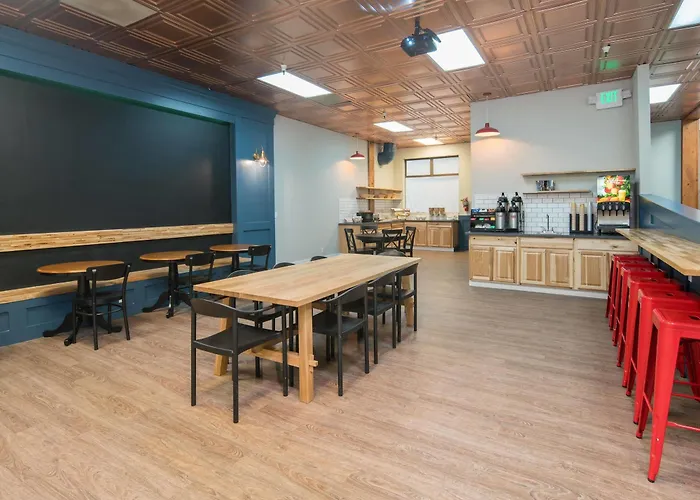 Hotel nahe College: Minna Hotel