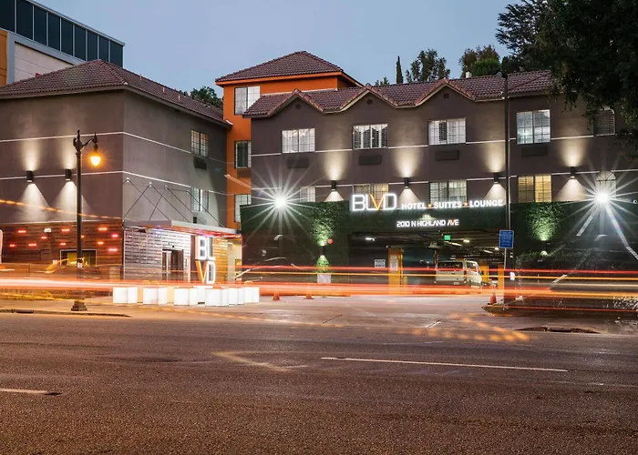 Hotel: Blvd Hotel & Suites - Walking Distance To Hollywood Walk Of Fame (Adults Only)