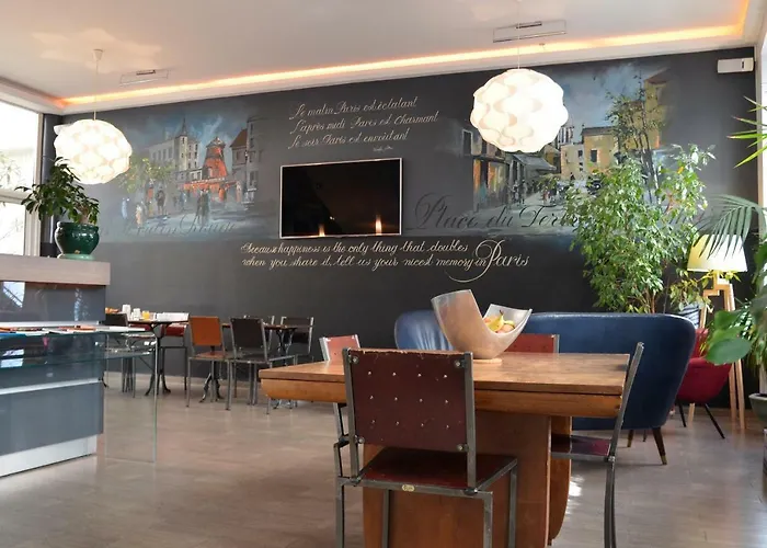  Sofia Paris