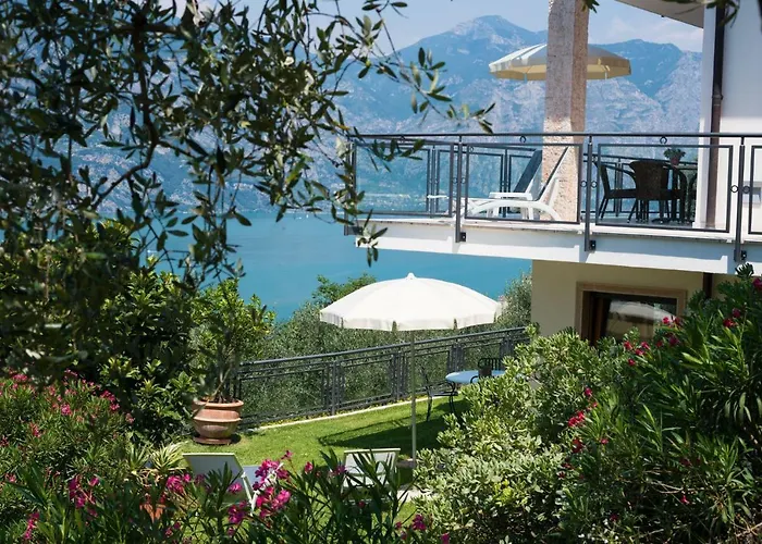 Ferienvermietung: Villa Malcesine