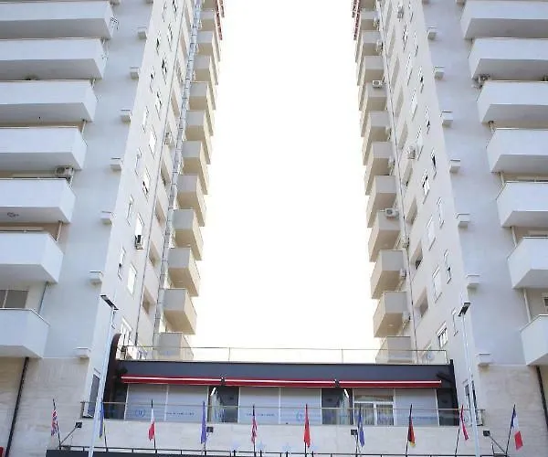 Twin Towers Hotel City&Beach Resort