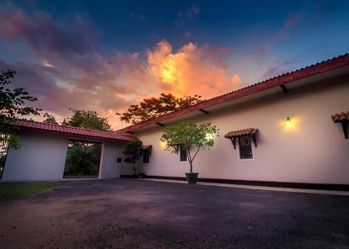 Hotel: The Buena Vista Kandy